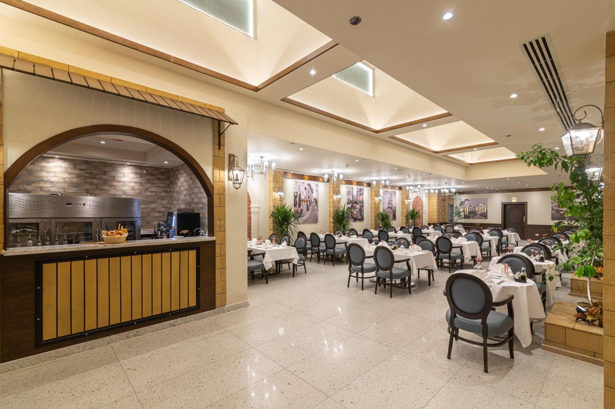 Sultan Gardens Resort Sharm El Sheikh Esterno foto The restaurant