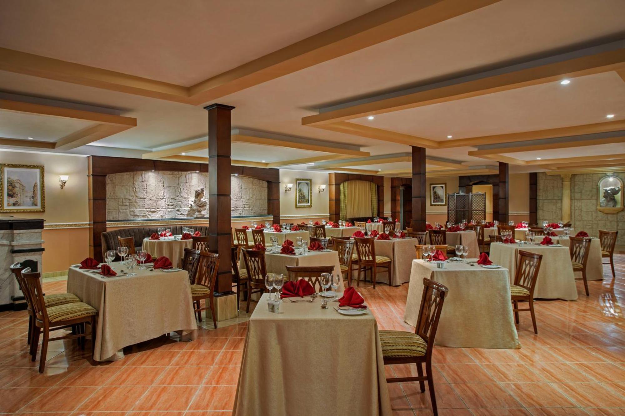 Sultan Gardens Resort Sharm El Sheikh Esterno foto The restaurant