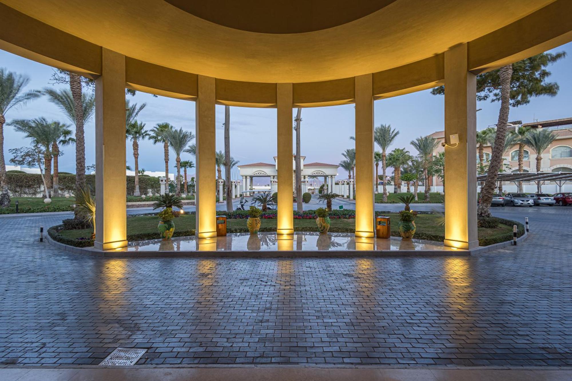 Sultan Gardens Resort Sharm El Sheikh Esterno foto The St Regis Sharm